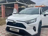 Toyota RAV4 2020 года за 15 000 000 тг. в Алматы – фото 3