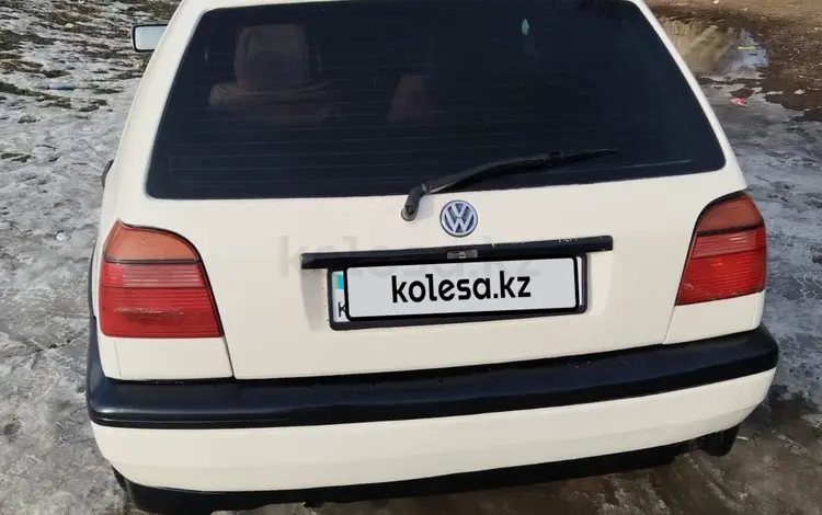 Volkswagen Golf 1993 года за 1 600 000 тг. в Алматы