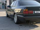 BMW 520 1992 года за 2 950 000 тг. в Алматы – фото 4