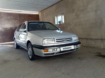 Volkswagen Vento 1993 года за 2 000 000 тг. в Шымкент – фото 12