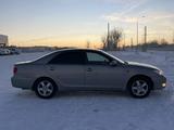 Toyota Camry 2005 годаүшін5 950 000 тг. в Семей – фото 3