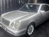Mercedes-Benz E 230 1996 года за 2 800 000 тг. в Тараз – фото 5