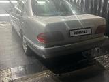 Mercedes-Benz E 230 1996 года за 2 800 000 тг. в Тараз – фото 2