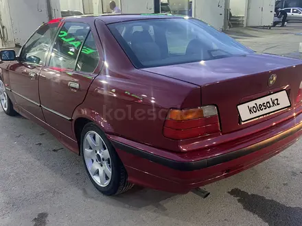 BMW 318 1997 года за 1 500 000 тг. в Актобе – фото 4