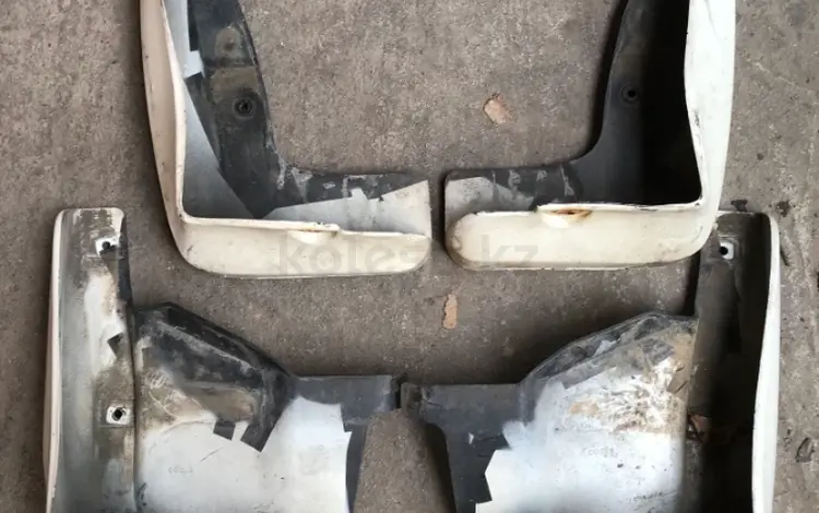 Брызговики на Subaru Outback, . за 6 000 тг. в Алматы