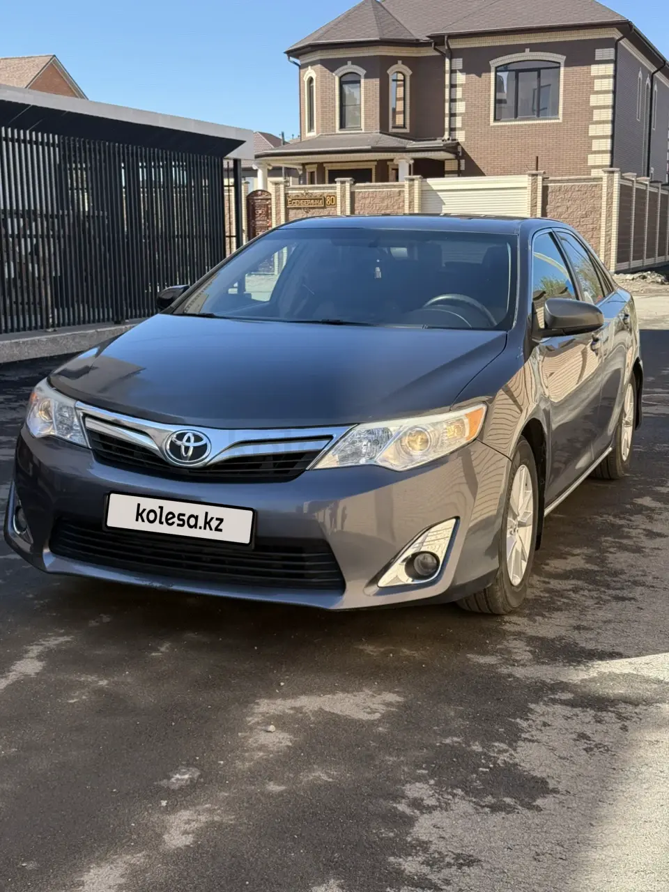Toyota Camry, 2013