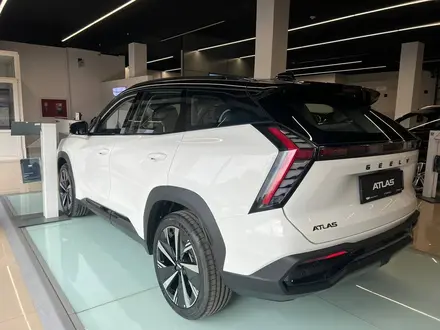 Geely Atlas Flagship 2024 года за 15 190 000 тг. в Экибастуз – фото 4