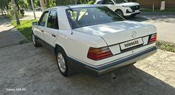 Mercedes-Benz E 200 1989 года за 850 000 тг. в Туркестан – фото 3