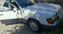 Mercedes-Benz E 200 1989 года за 850 000 тг. в Туркестан – фото 5