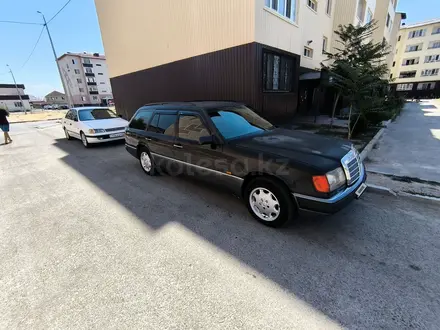 Mercedes-Benz E 300 1992 года за 2 500 000 тг. в Тараз