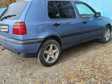 Volkswagen Golf 1993 года за 1 200 000 тг. в Усть-Каменогорск – фото 2