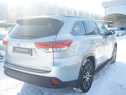 Toyota Highlander 2018 года за 16 990 000 тг. в Алматы – фото 18