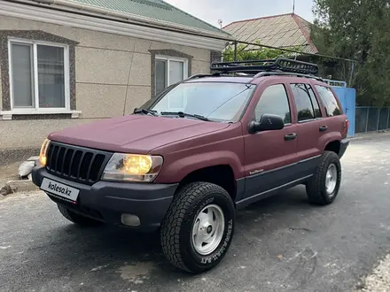 Jeep Grand Cherokee 2000 года за 3 800 000 тг. в Тараз