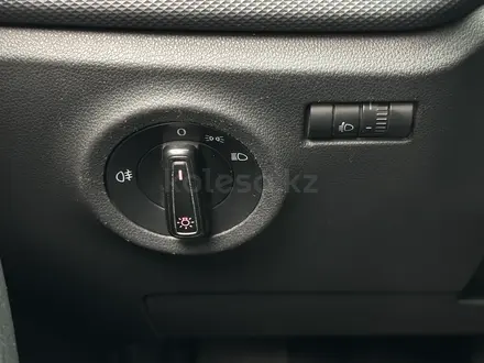 Volkswagen Polo 2021 года за 6 900 000 тг. в Атырау – фото 13