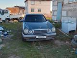 Mercedes-Benz E 200 1997 года за 1 500 000 тг. в Астана – фото 3