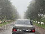 Mercedes-Benz E 220 1992 года за 2 350 000 тг. в Алматы – фото 5