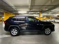 Toyota RAV4 2022 года за 11 500 000 тг. в Алматы – фото 3