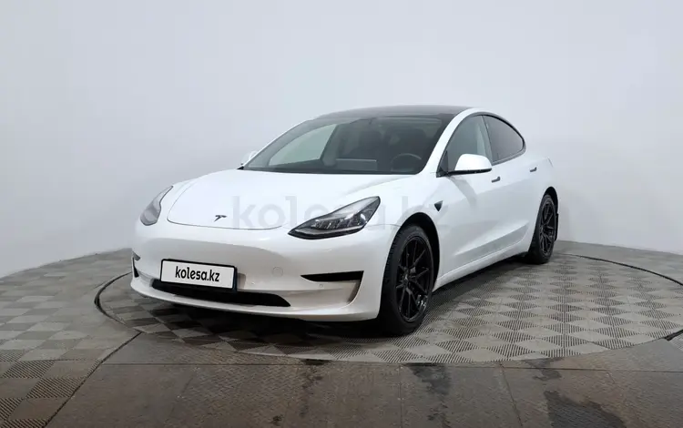 Tesla Model 3 2019 года за 6 990 000 тг. в Астана