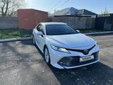 Toyota Camry 2019 года за 18 500 000 тг. в Тараз – фото 3