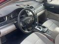 Toyota Camry 2014 года за 4 100 000 тг. в Атырау – фото 3