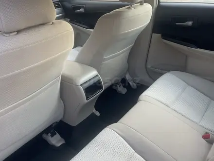 Toyota Camry 2014 года за 4 100 000 тг. в Атырау – фото 4