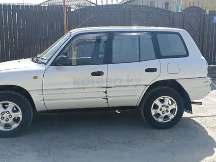 Toyota RAV4 1997 года за 3 200 000 тг. в Алматы – фото 3