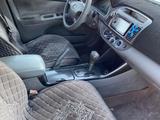 Toyota Camry 2003 годаүшін4 700 000 тг. в Алматы – фото 4