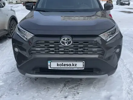 Toyota RAV4 2021 года за 17 000 000 тг. в Астана – фото 4