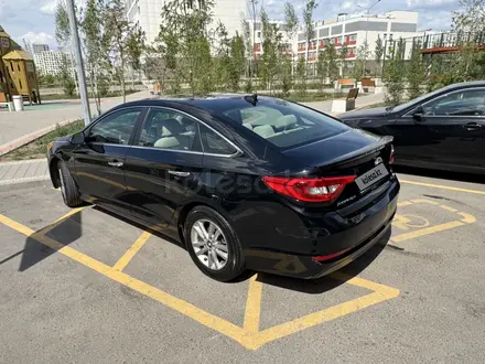 Hyundai Sonata 2015 года за 5 500 000 тг. в Астана – фото 3