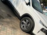 Hyundai Santa Fe 2023 года за 17 000 000 тг. в Актобе – фото 5
