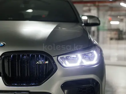 BMW X6 M 2020 года за 69 975 000 тг. в Астана – фото 4