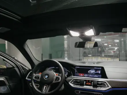 BMW X6 M 2020 года за 69 975 000 тг. в Астана – фото 38