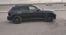 Infiniti FX45 2004 годаүшін3 600 000 тг. в Астана – фото 3