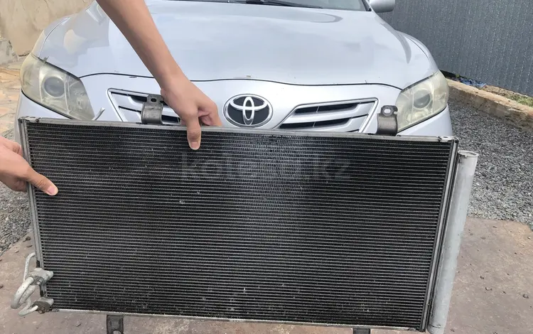 Радиатор кондиционера на Тойота Камри за 30 000 тг. в Караганда