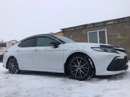 Toyota Camry 2021 года за 15 000 000 тг. в Астана – фото 4