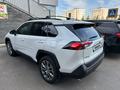 Toyota RAV4 2023 годаfor18 860 000 тг. в Астана – фото 4