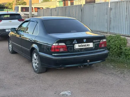 BMW 520 1999 года за 2 100 000 тг. в Астана