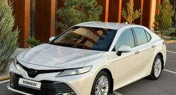 Toyota Camry 2021 годаүшін15 300 000 тг. в Шымкент