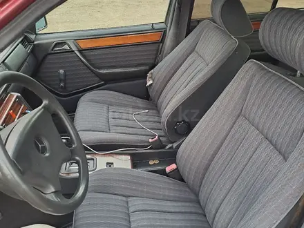 Mercedes-Benz E 230 1991 года за 1 500 000 тг. в Алматы – фото 10