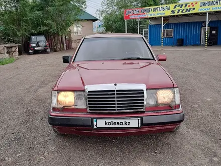 Mercedes-Benz E 230 1991 года за 1 500 000 тг. в Алматы – фото 6
