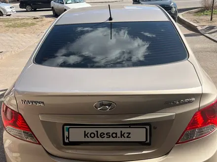 Hyundai Solaris 2013 года за 4 000 000 тг. в Астана – фото 3