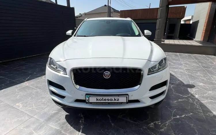 Jaguar F-Pace 2016 года за 17 500 000 тг. в Алматы