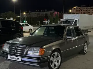 Mercedes-Benz E 280
