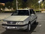 Volkswagen Vento 1992 года за 1 500 000 тг. в Туркестан – фото 2