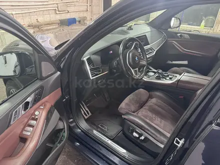 BMW X7 2019 года за 37 500 000 тг. в Караганда – фото 3