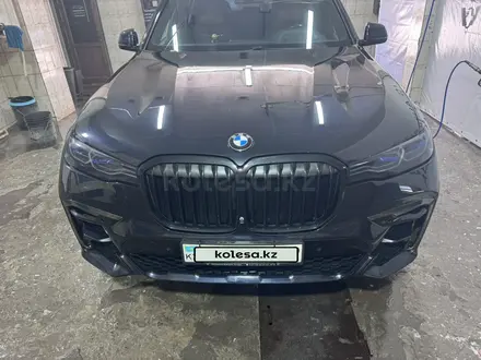 BMW X7 2019 года за 37 500 000 тг. в Караганда