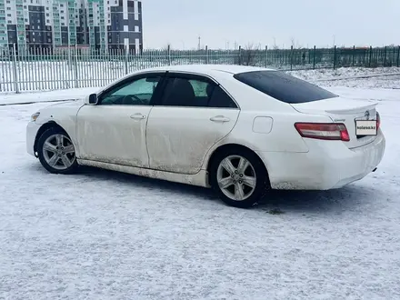 Toyota Camry 2010 года за 5 500 000 тг. в Актобе – фото 2