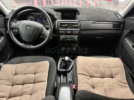 ВАЗ (Lada) Priora 2172 2013 года за 2 850 000 тг. в Атырау – фото 8