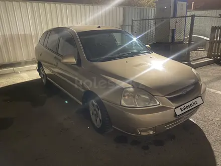 Kia Rio 2005 года за 2 500 000 тг. в Атырау – фото 5