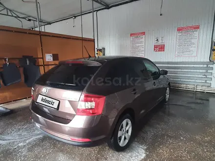 Skoda Rapid 2015 года за 5 350 000 тг. в Актобе – фото 7